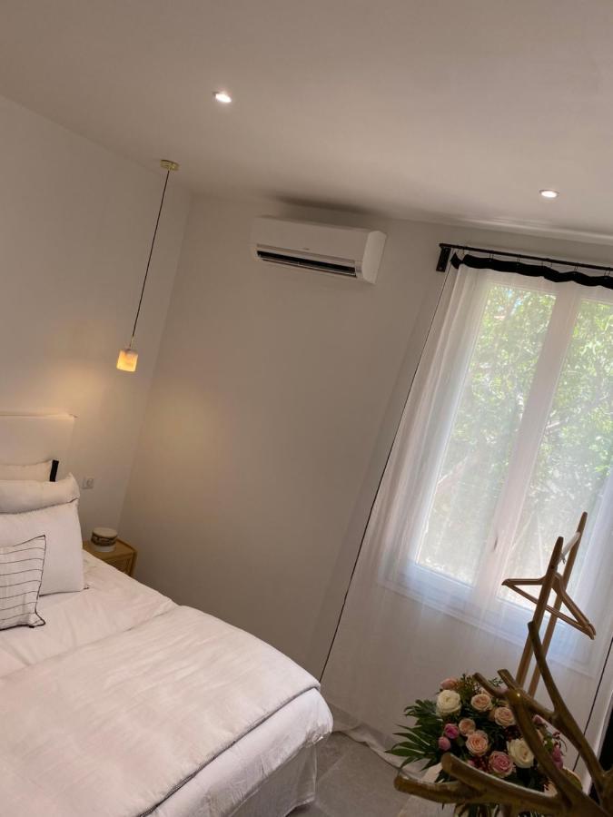 Petit Paradis A Sanary Avec Vue Mer Wifi Et Clim Εξωτερικό φωτογραφία